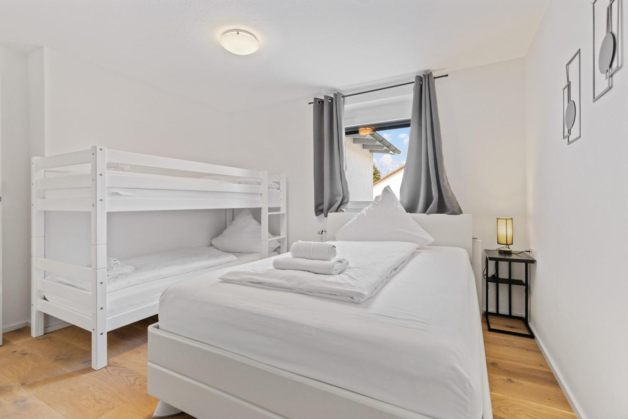 Goldcream Suites - Modern - Netflix - Free Parking Günzburg Exterior foto